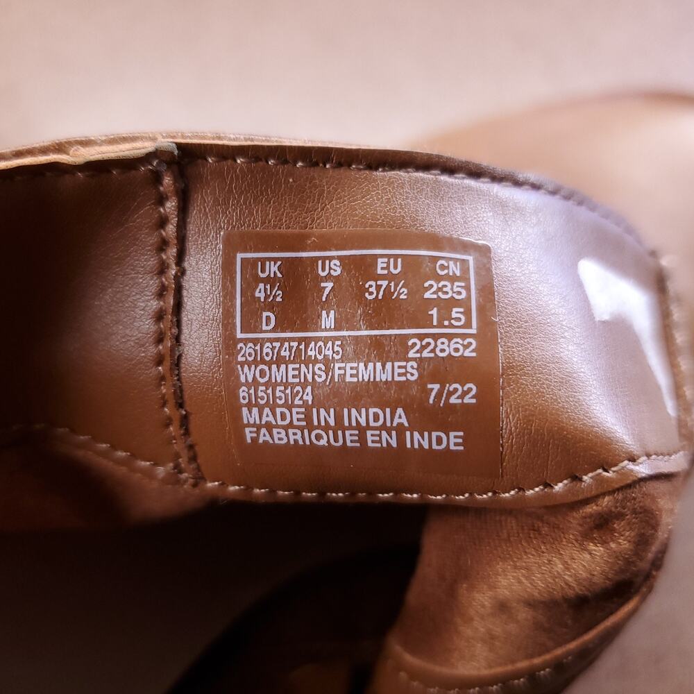 Clarks Clarkwell Leather Zip Ankle Boots Women 7M Tan Low Block Heel Casual - Picture 8 of 10